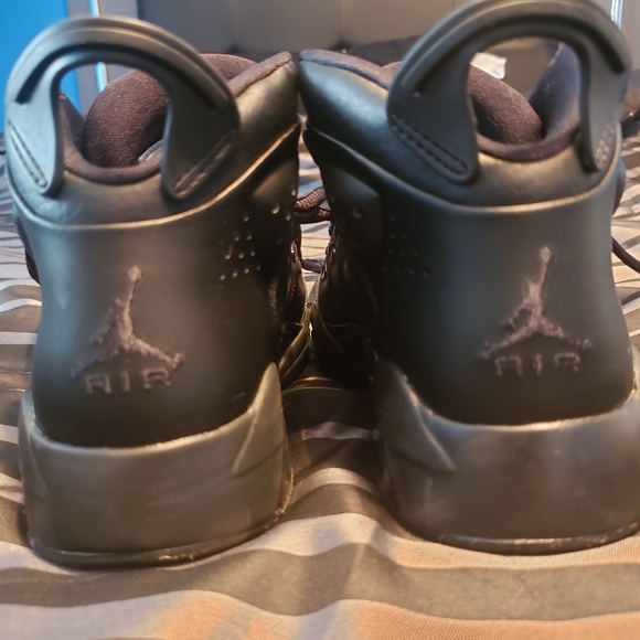 Black Jordan 6-17-23 BG BTS Sneakers - Picture 3 of 5